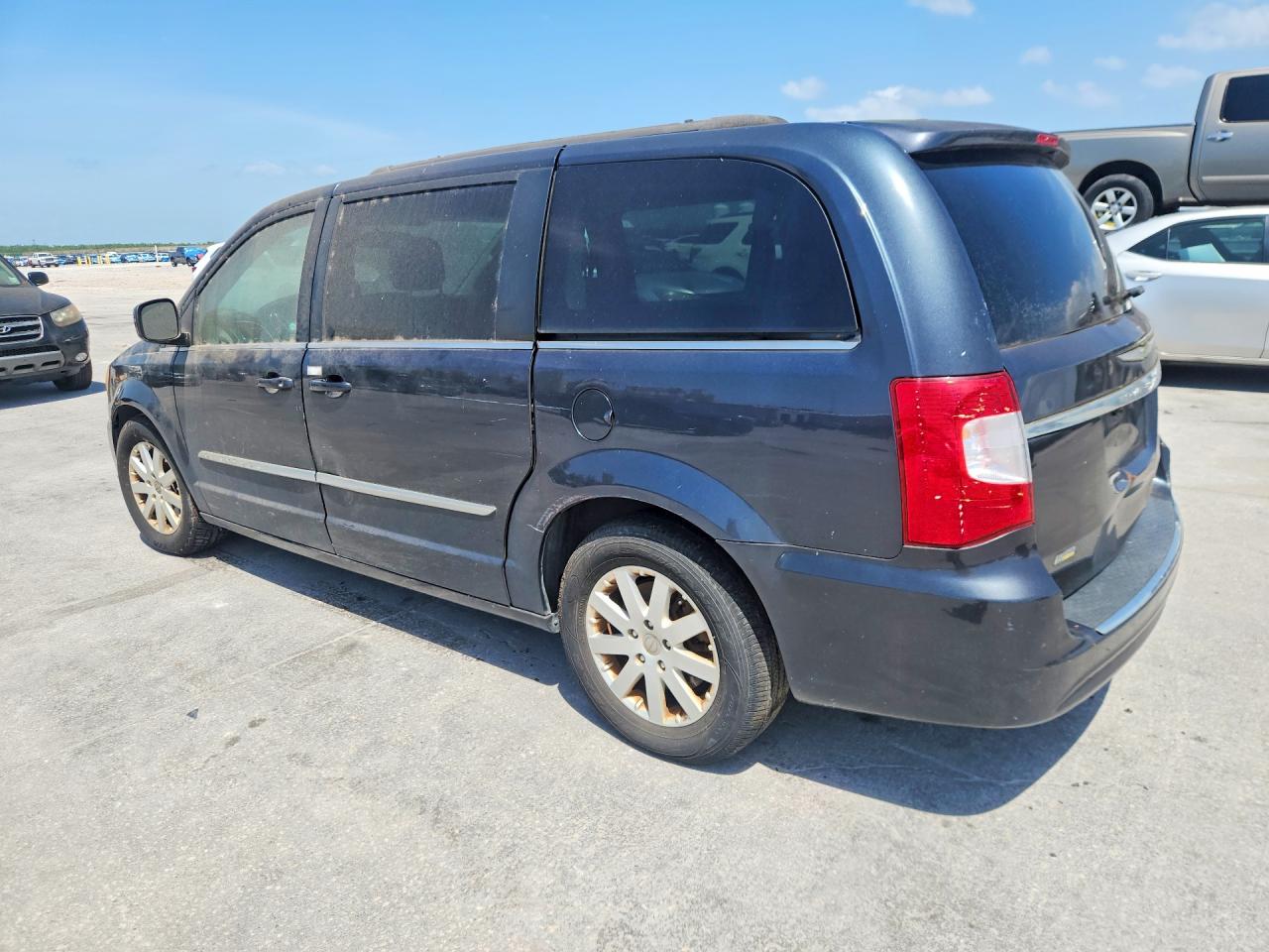 2014 Chrysler Town & Country Touring Blue vin: 2C4RC1BG1ER270849