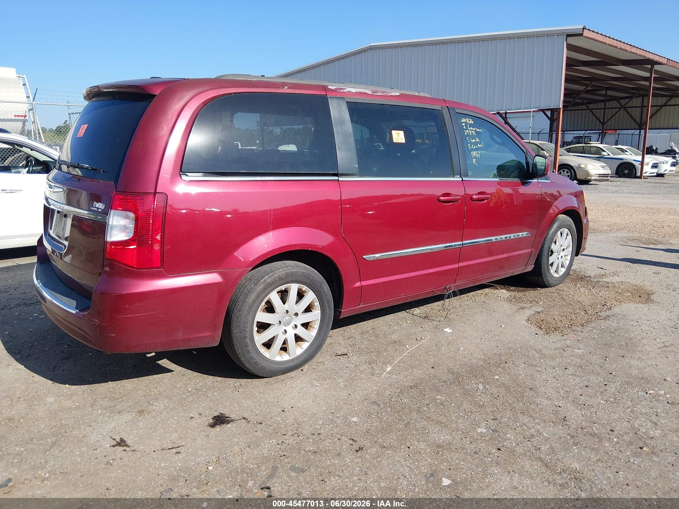 2014 Chrysler Town & Country Touring Maroon vin: 2C4RC1BG1ER293175