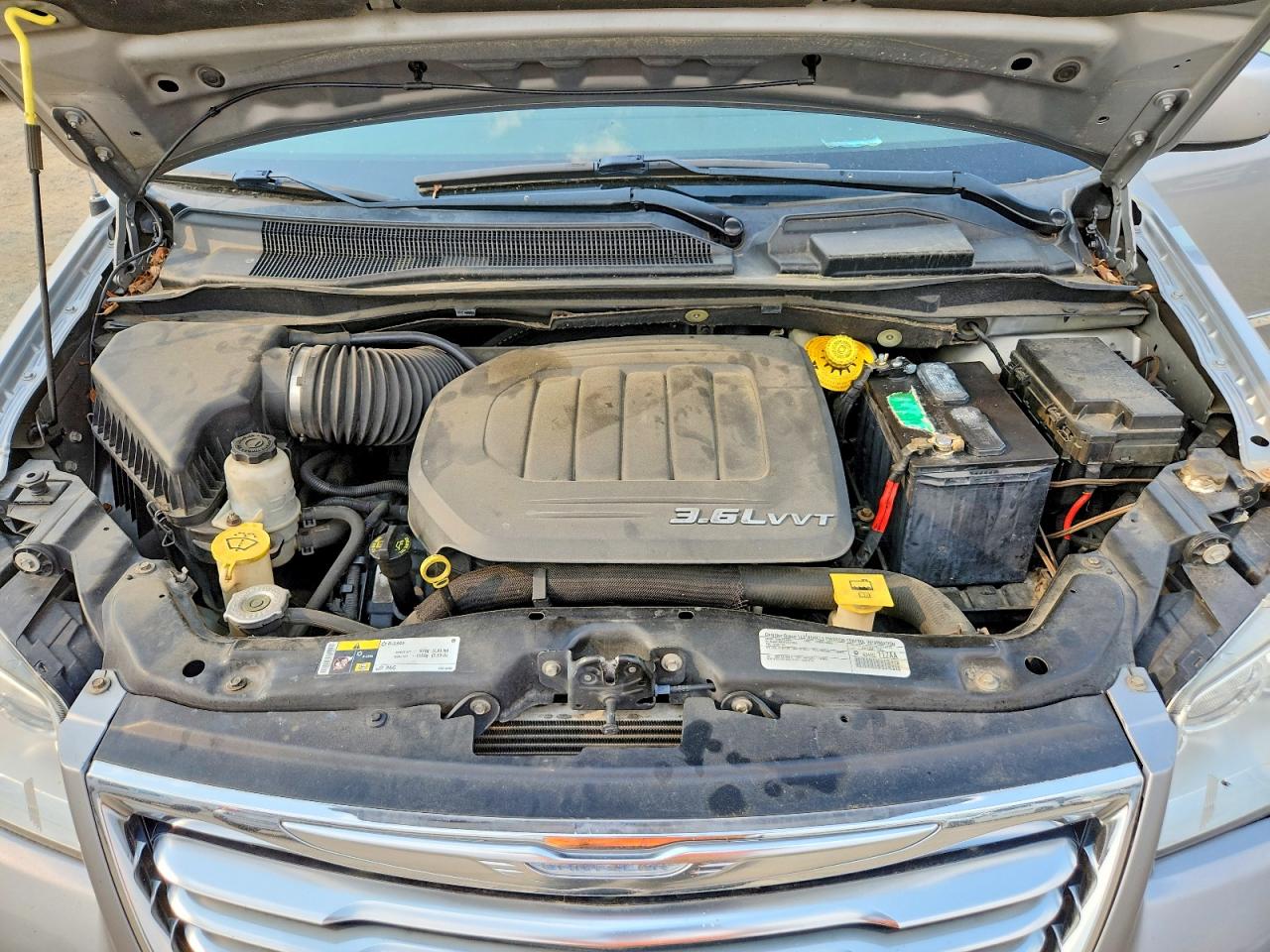 2015 Chrysler Town & Country Touring Серебряный vin: 2C4RC1BG1FR636634