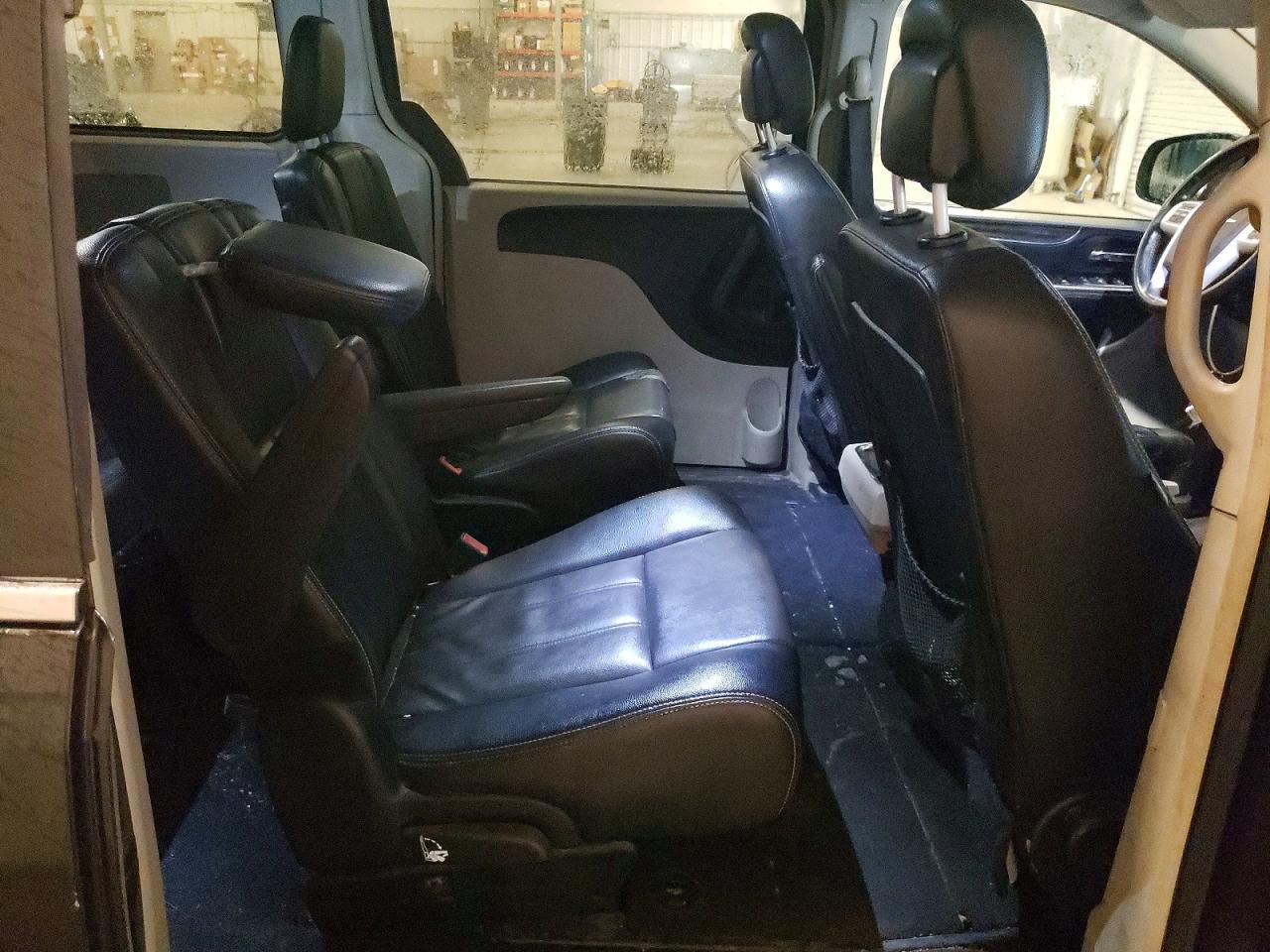 2015 Chrysler Town & Country Touring Black vin: 2C4RC1BG1FR636746