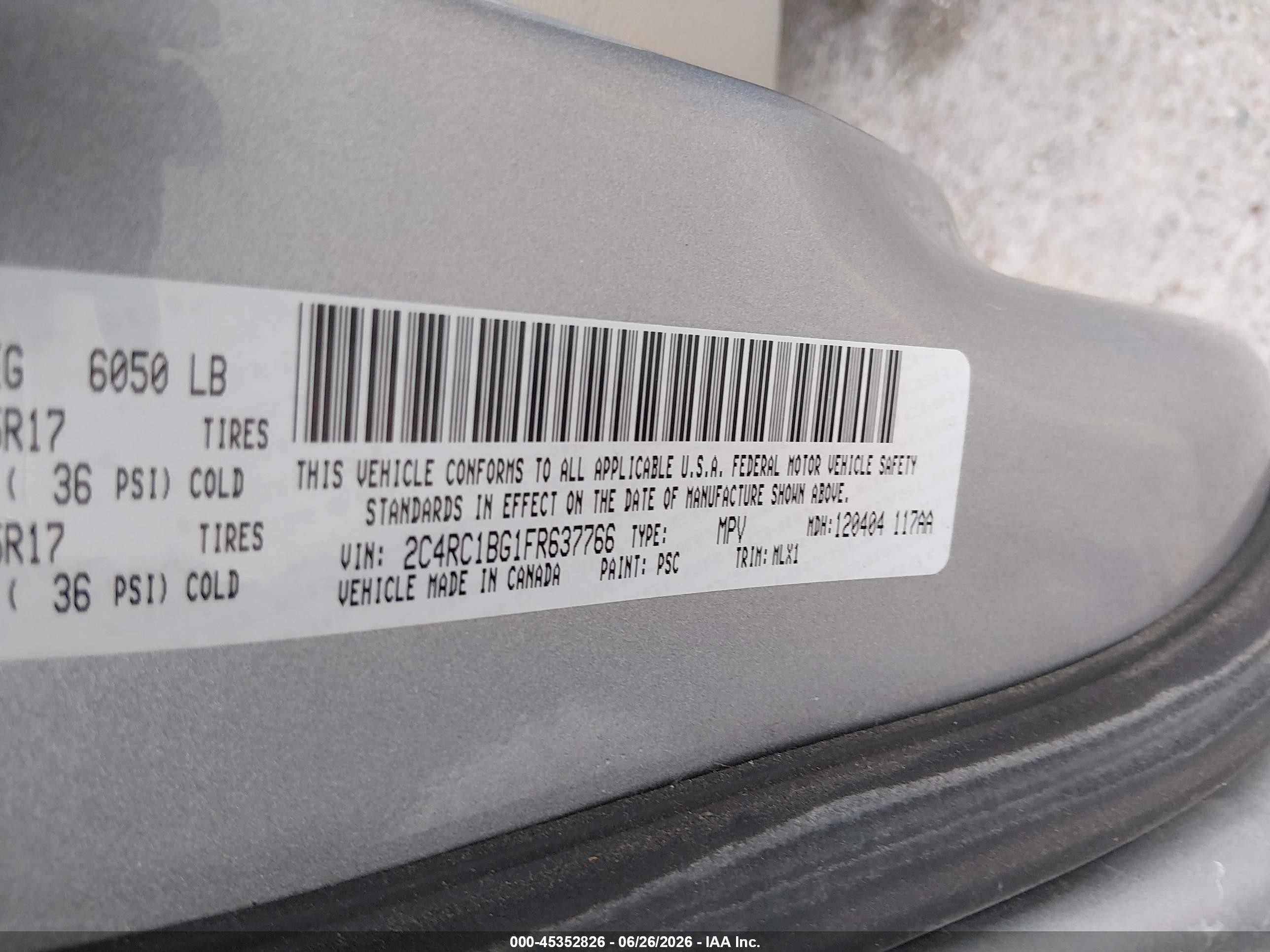 2015 Chrysler Town & Country Touring Silver vin: 2C4RC1BG1FR637766