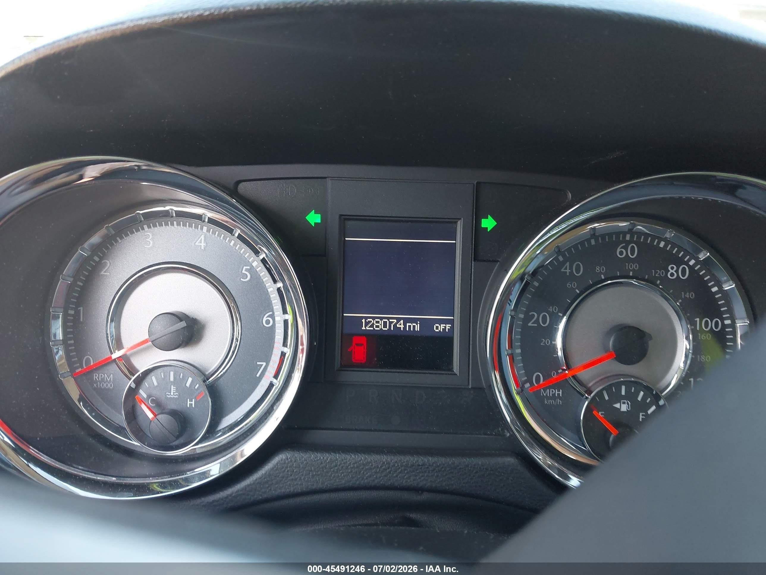 2015 Chrysler Town & Country Touring Silver vin: 2C4RC1BG1FR739987
