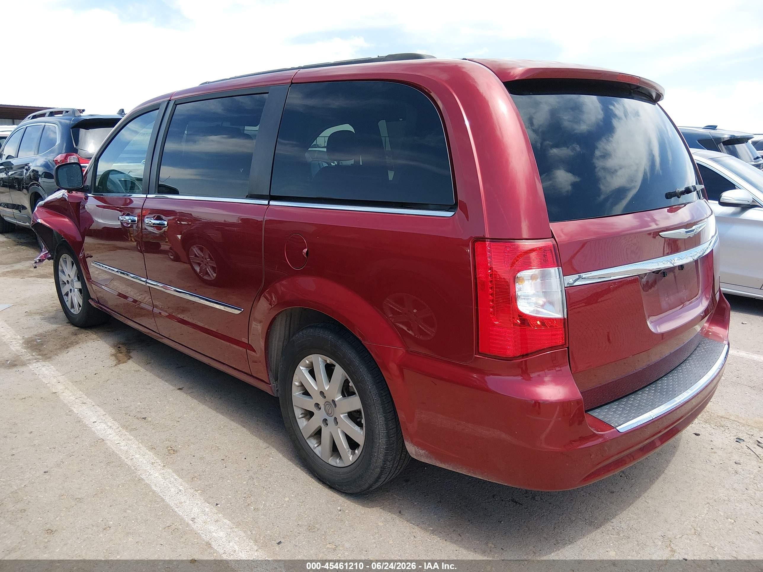2015 Chrysler Town & Country Touring Maroon vin: 2C4RC1BG1FR753419
