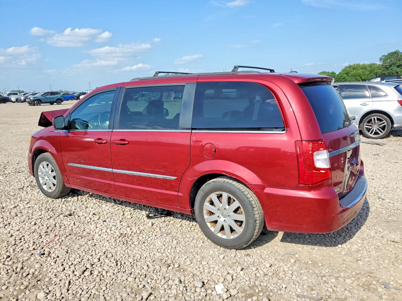 2016 Chrysler Town & Country Touring Red vin: 2C4RC1BG1GR294846