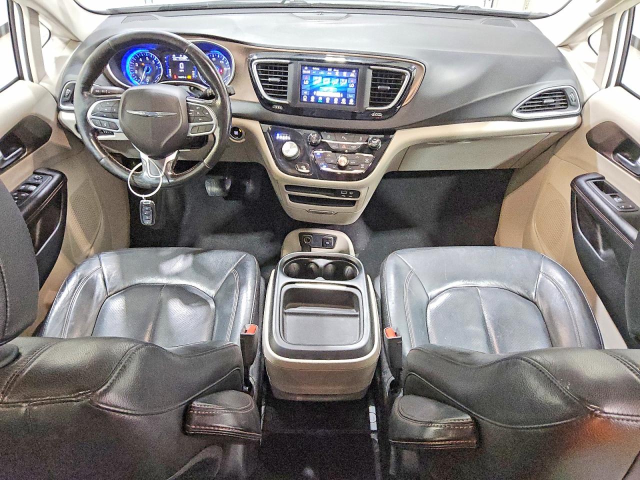 2019 Chrysler Pacifica Touring L Белый vin: 2C4RC1BG1KR624980