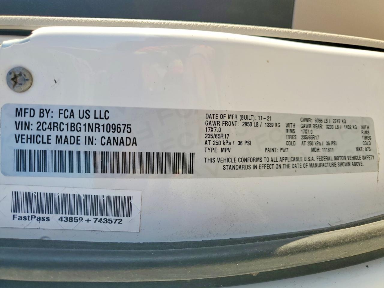 2022 Chrysler Pacifica Touring L White vin: 2C4RC1BG1NR109675