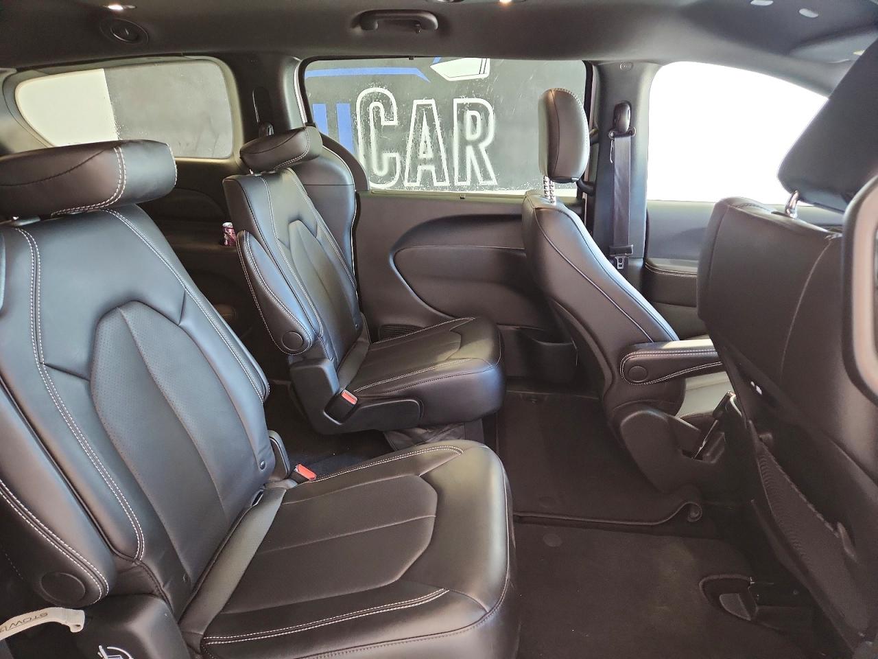 2026 Chrysler Pacifica Select Белый vin: 2C4RC1BG1TR228453