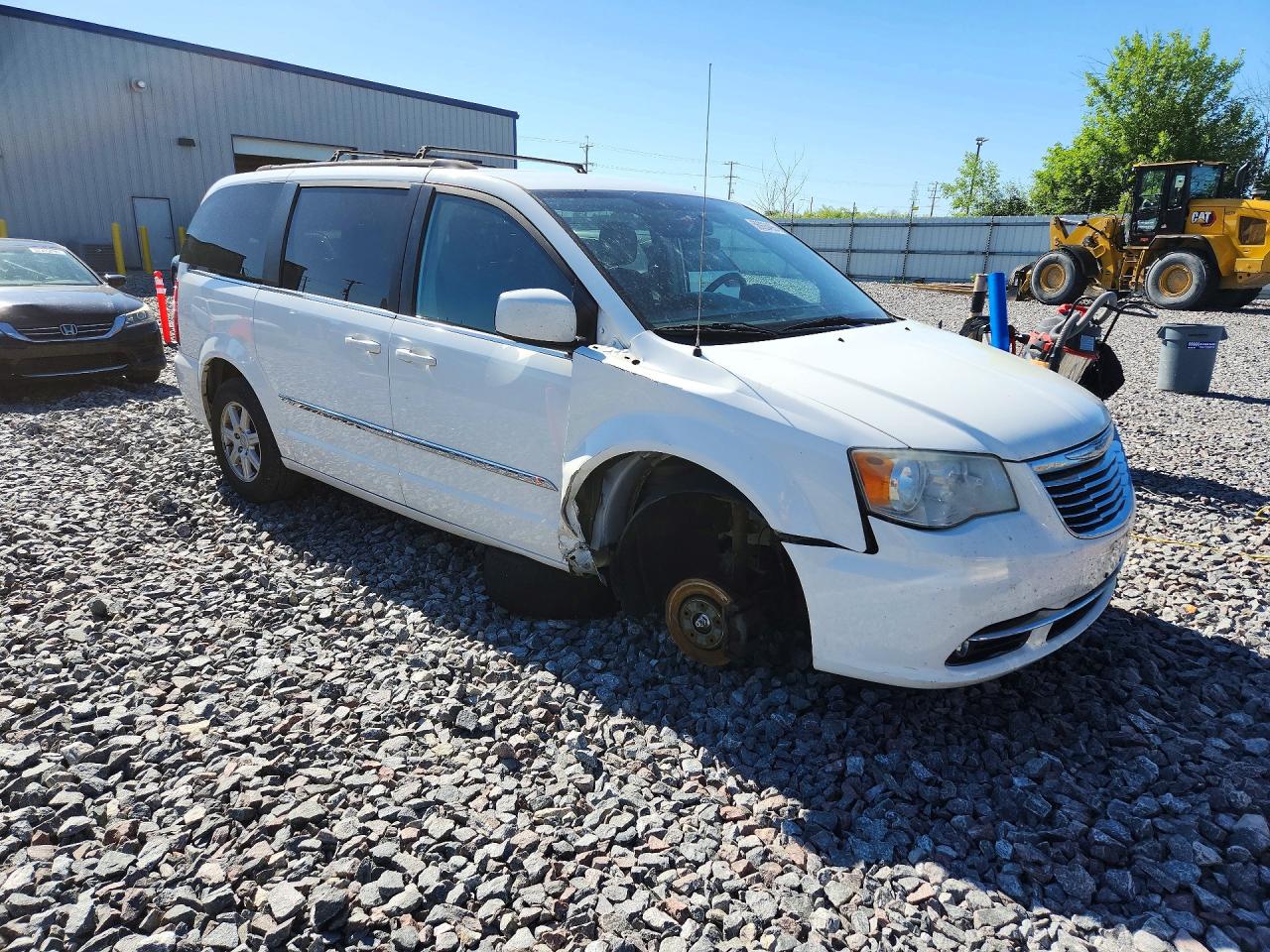 2012 Chrysler Town & Country Touring White vin: 2C4RC1BG2CR189470