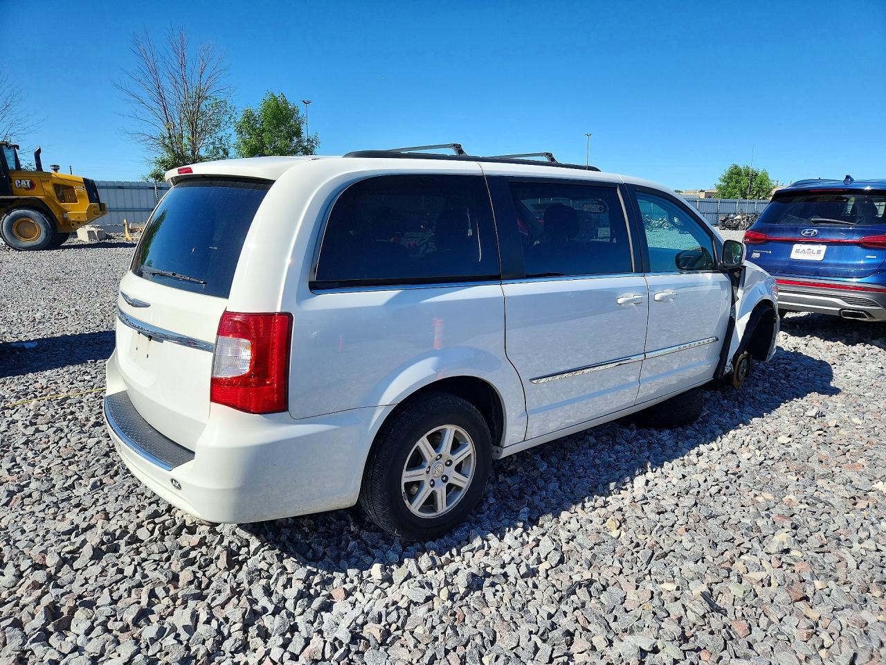 2012 Chrysler Town & Country Touring White vin: 2C4RC1BG2CR189470