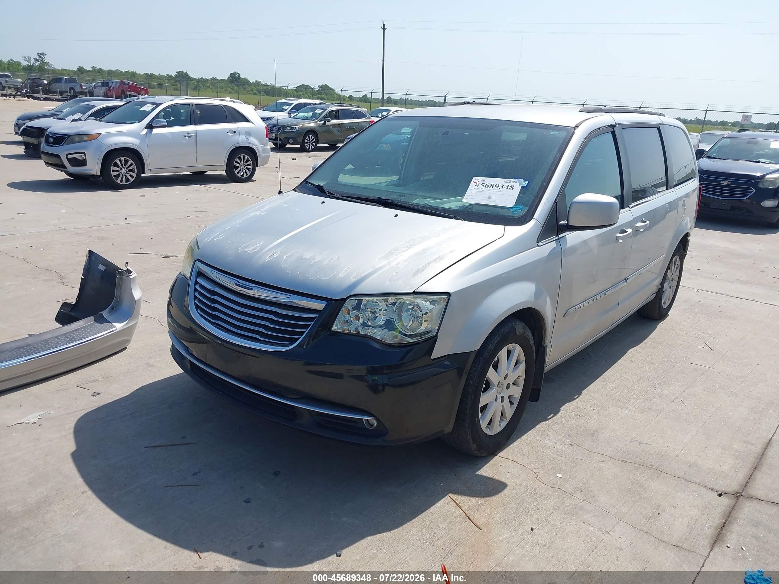 2012 Chrysler Town & Country Touring Серебряный vin: 2C4RC1BG2CR208678