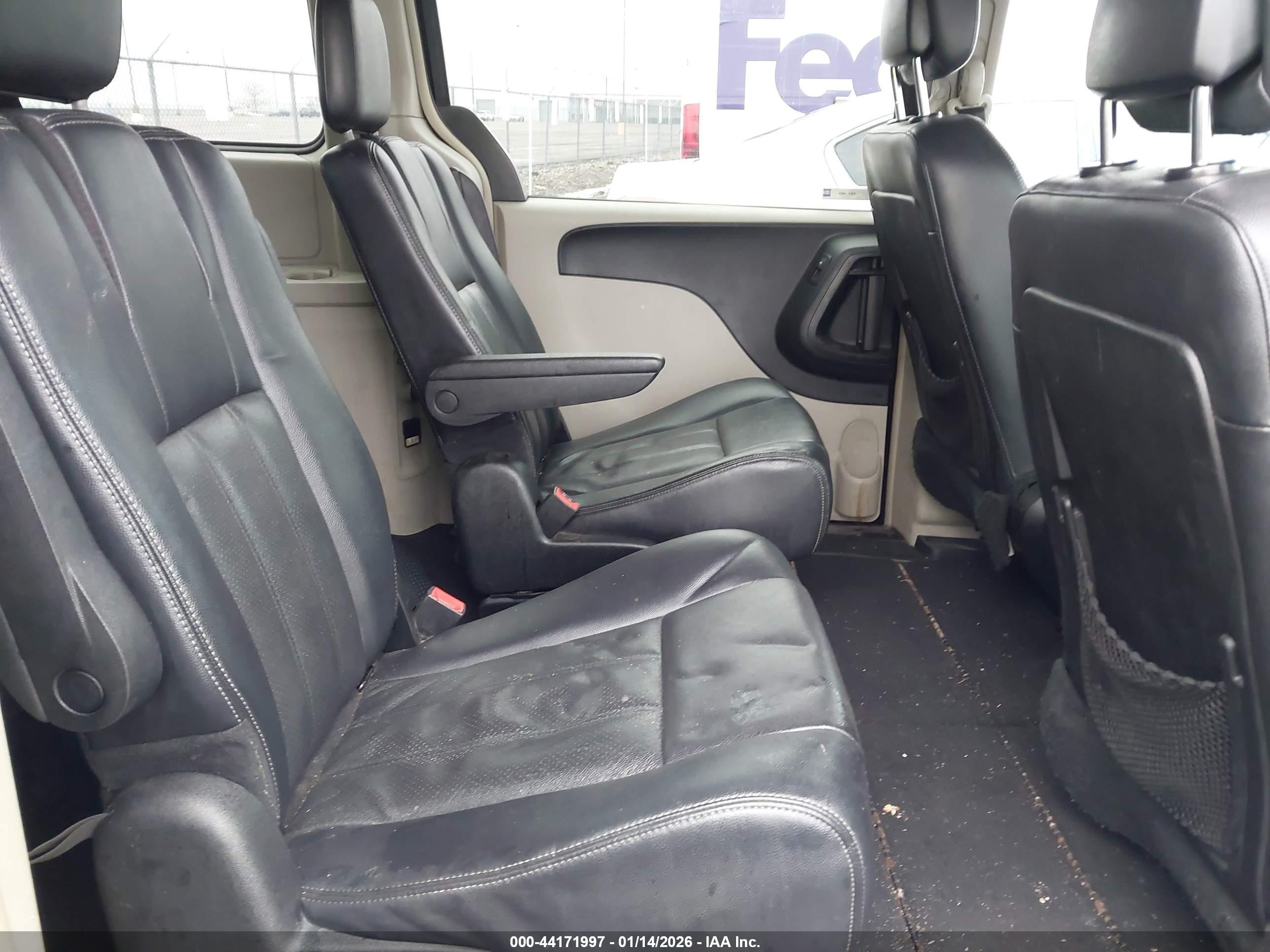 2012 Chrysler Town & Country Touring Black vin: 2C4RC1BG2CR226663