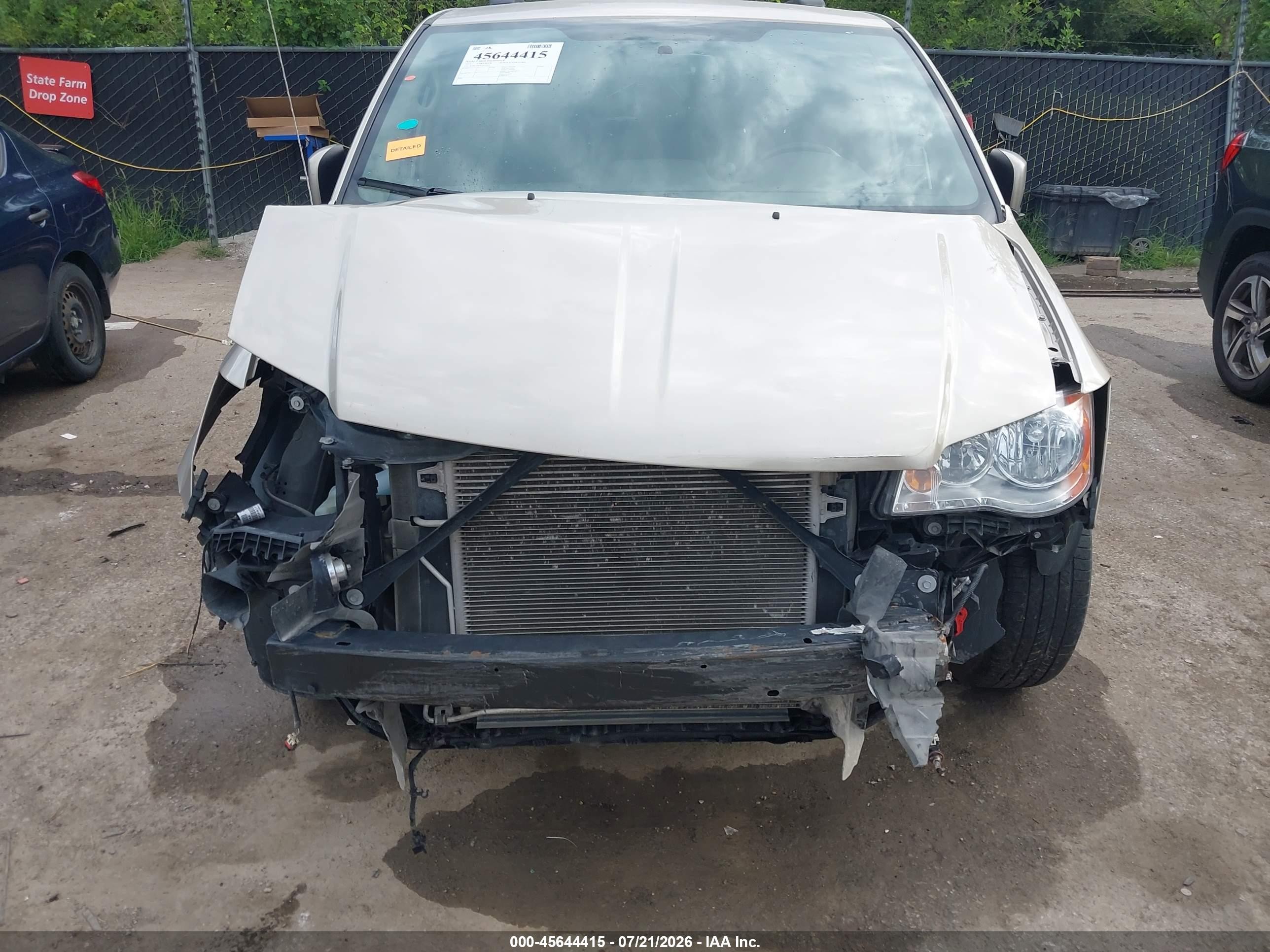 2012 Chrysler Town & Country Touring Gold vin: 2C4RC1BG2CR237615