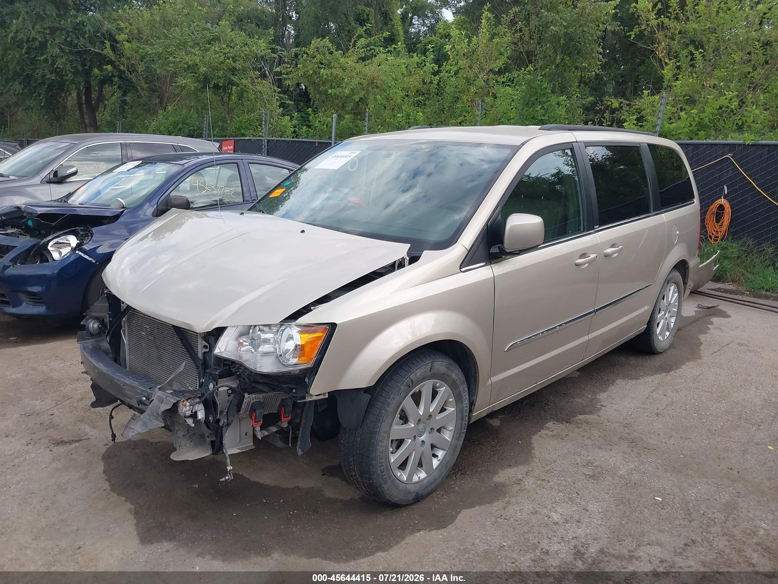 2012 Chrysler Town & Country Touring Gold vin: 2C4RC1BG2CR237615