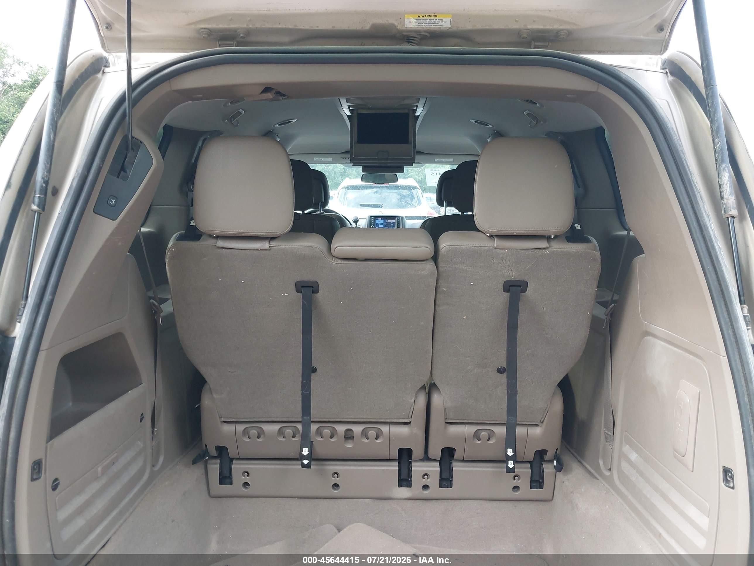 2012 Chrysler Town & Country Touring Gold vin: 2C4RC1BG2CR237615