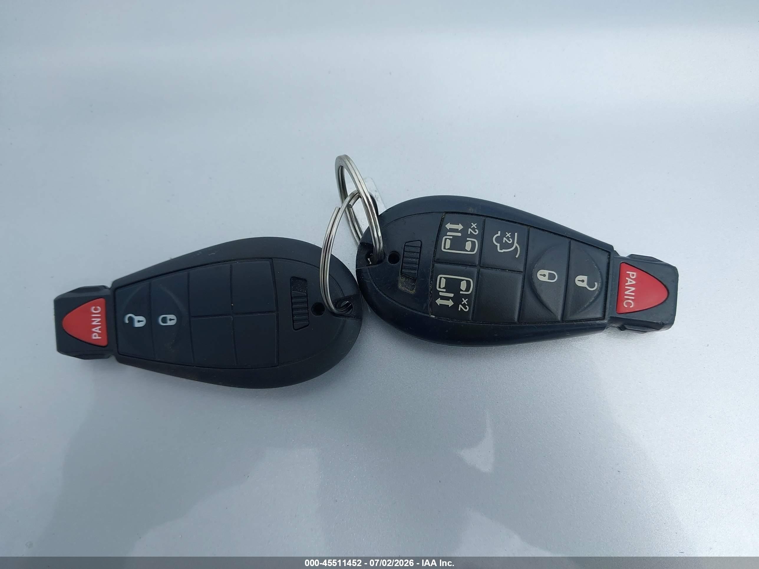 2012 Chrysler Town & Country Touring Серебряный vin: 2C4RC1BG2CR266757