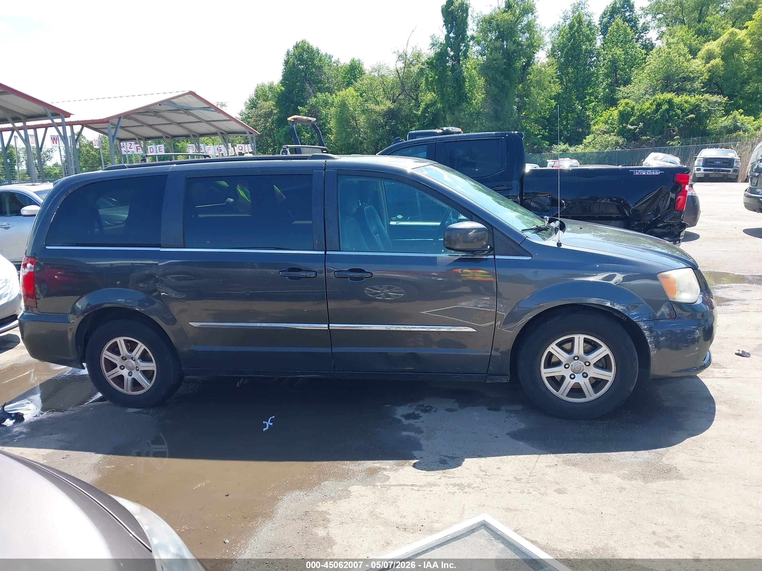 2012 Chrysler Town & Country Touring Серый vin: 2C4RC1BG2CR344826