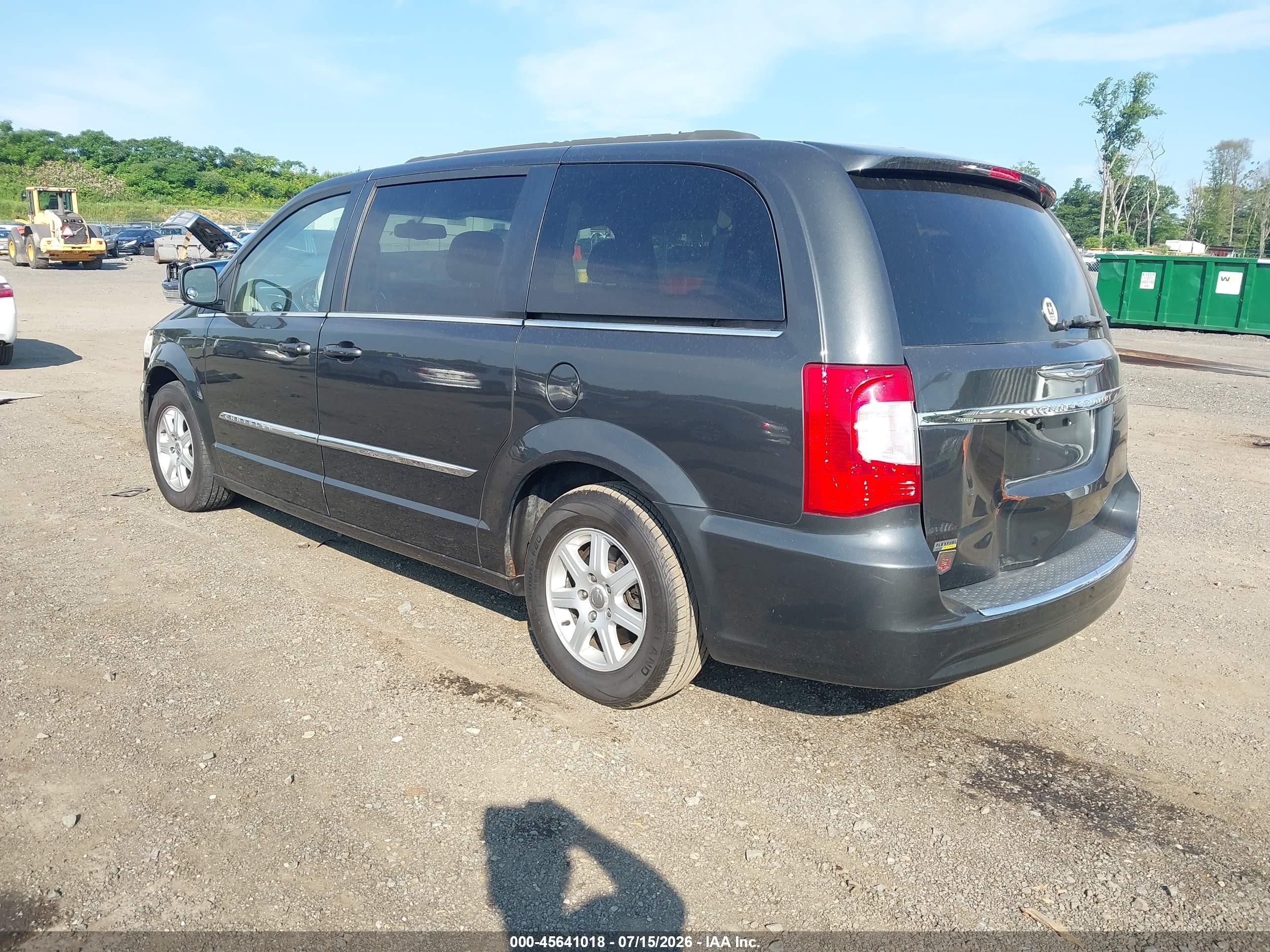 2012 Chrysler Town & Country Touring Green vin: 2C4RC1BG2CR375039
