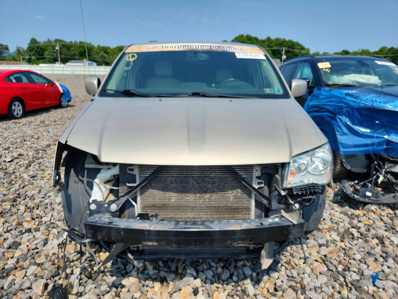 2012 Chrysler Town & Country Touring Beige vin: 2C4RC1BG2CR411246