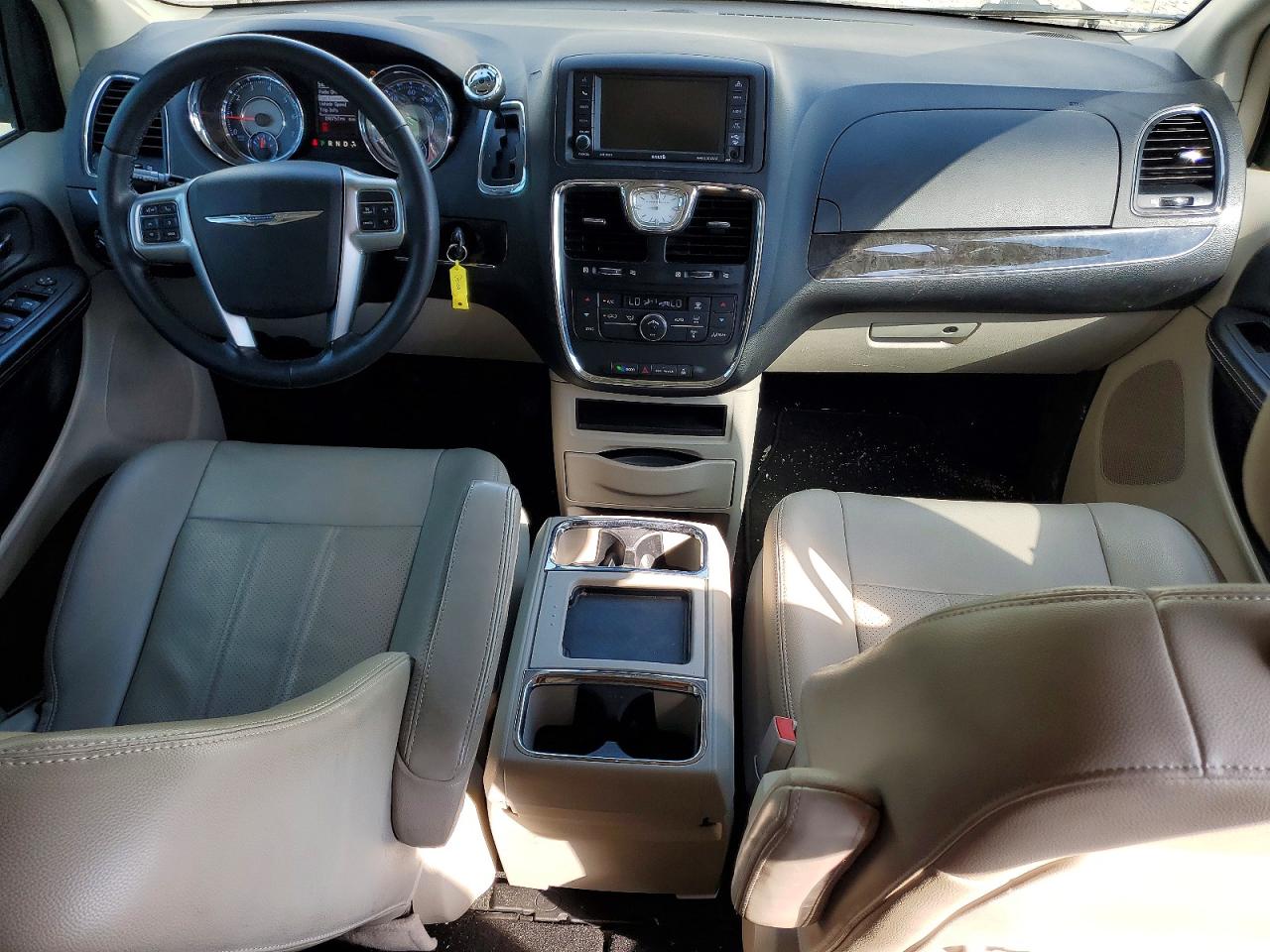 2012 Chrysler Town & Country Touring Beige vin: 2C4RC1BG2CR411246