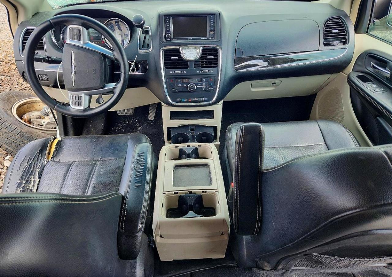 2012 Chrysler Town & Country Touring Silver vin: 2C4RC1BG2CR422991