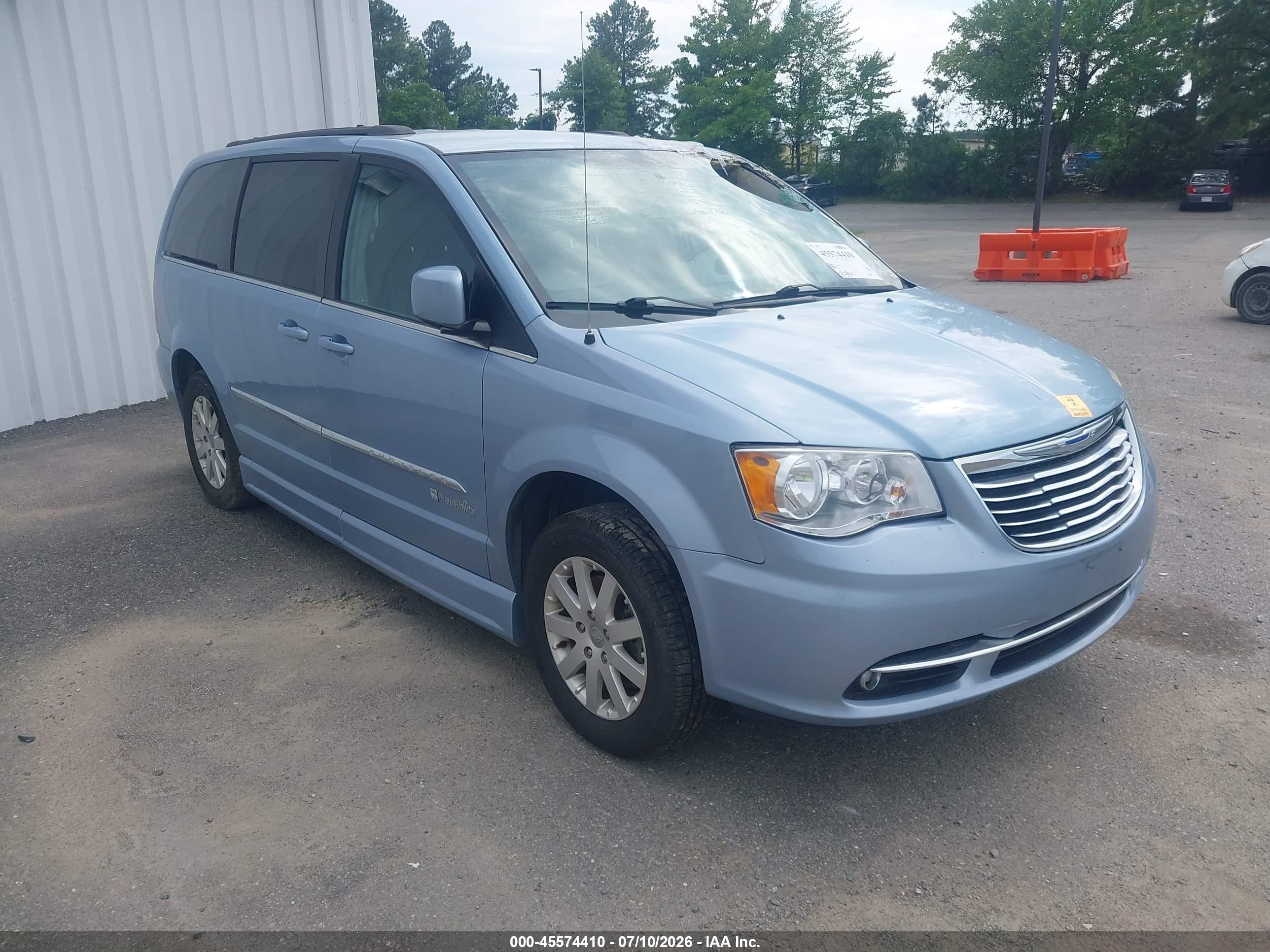 2013 Chrysler Town & Country Touring Blue vin: 2C4RC1BG2DR508514