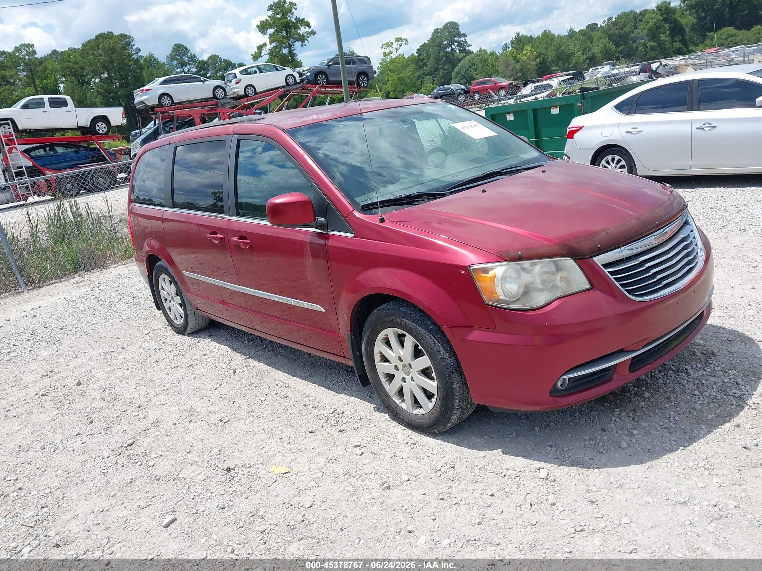 2013 Chrysler Town & Country Touring Red vin: 2C4RC1BG2DR509825