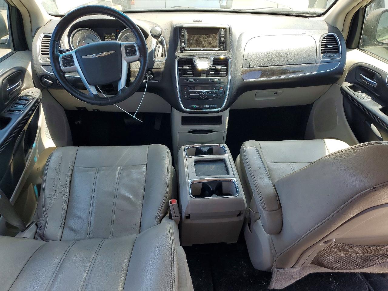 2013 Chrysler Town & Country Touring Beige vin: 2C4RC1BG2DR554800