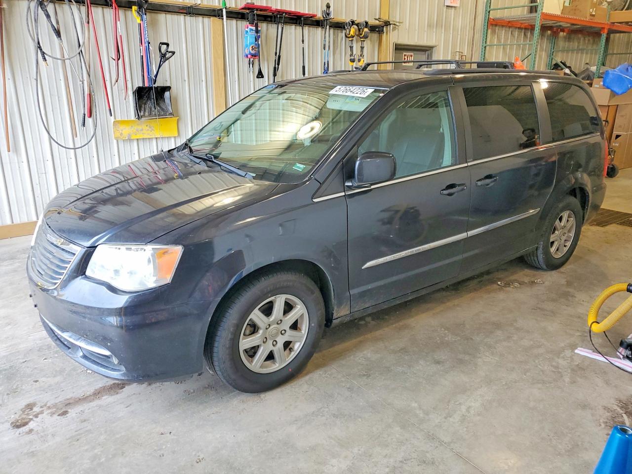 2013 Chrysler Town & Country Touring Gray vin: 2C4RC1BG2DR630743
