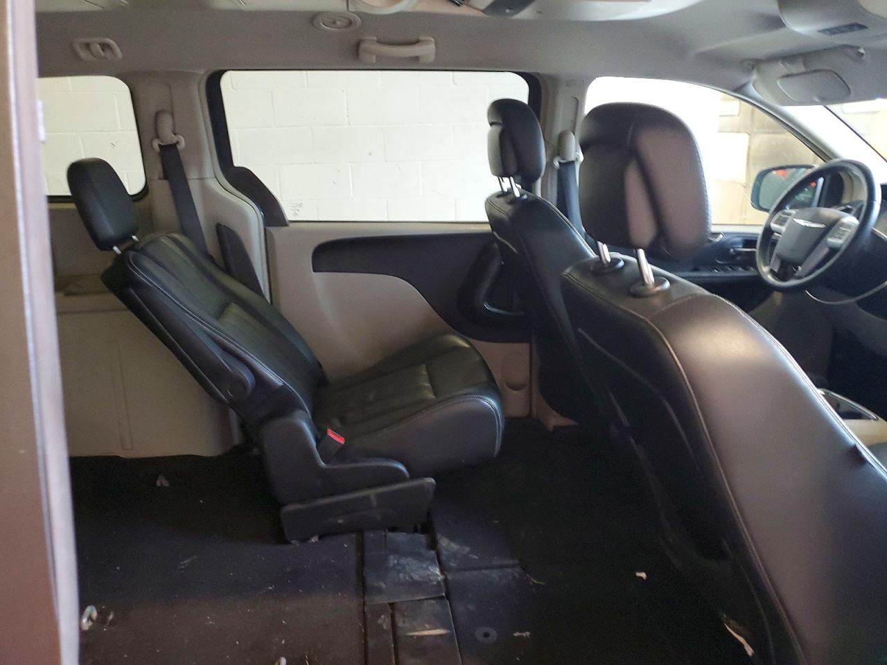 2013 Chrysler Town & Country Touring Gray vin: 2C4RC1BG2DR630743