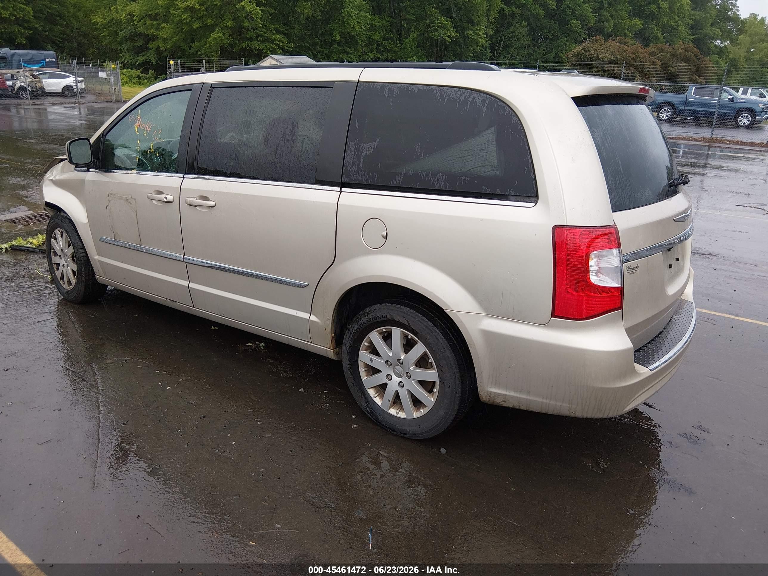 2013 Chrysler Town & Country Touring Gold vin: 2C4RC1BG2DR646876