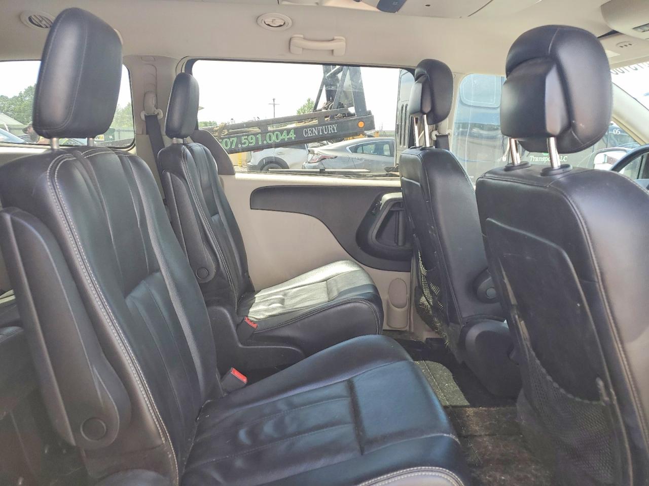 2013 Chrysler Town & Country Touring Gold vin: 2C4RC1BG2DR675195