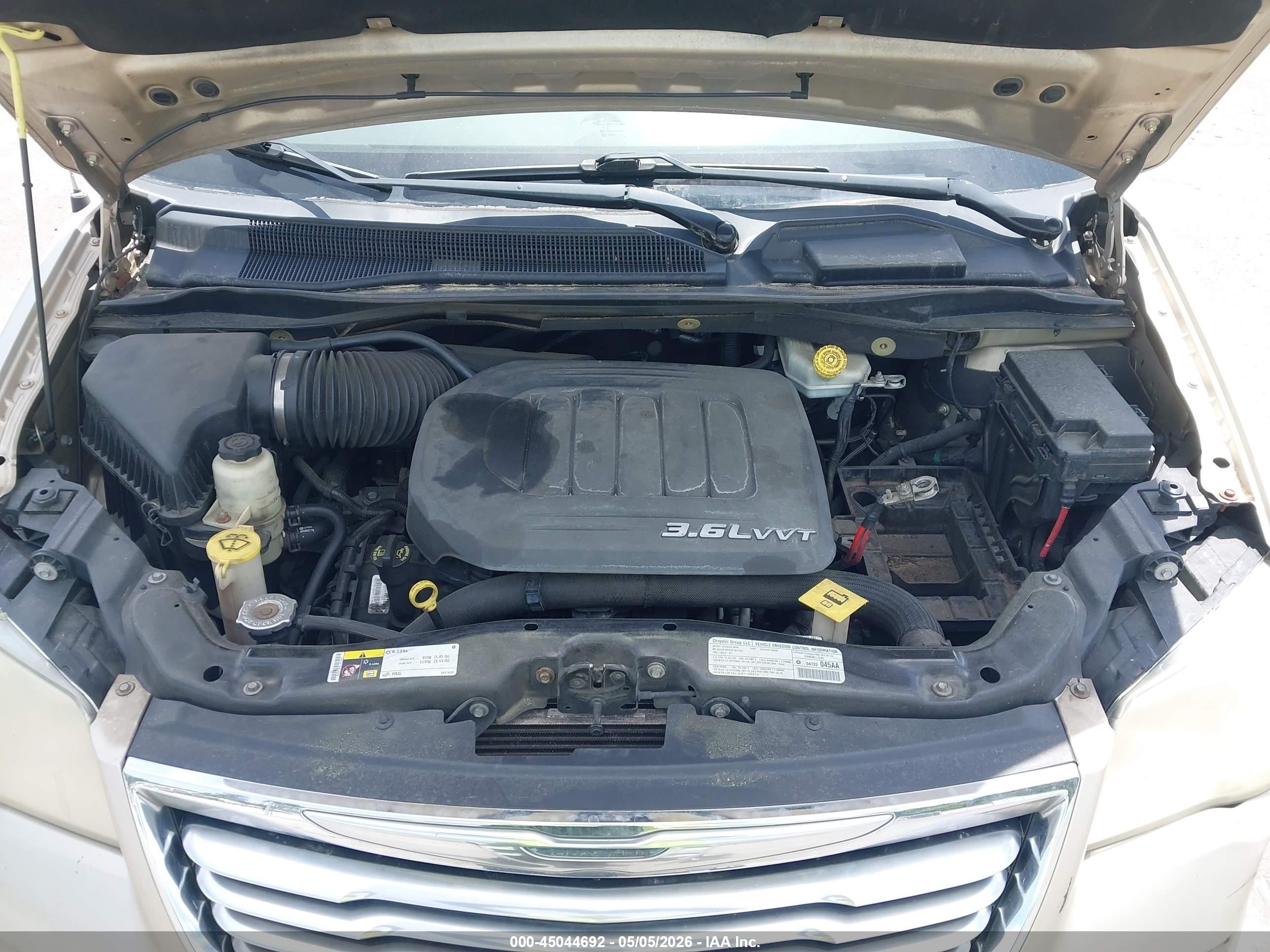 2013 Chrysler Town & Country Touring Gold vin: 2C4RC1BG2DR721401