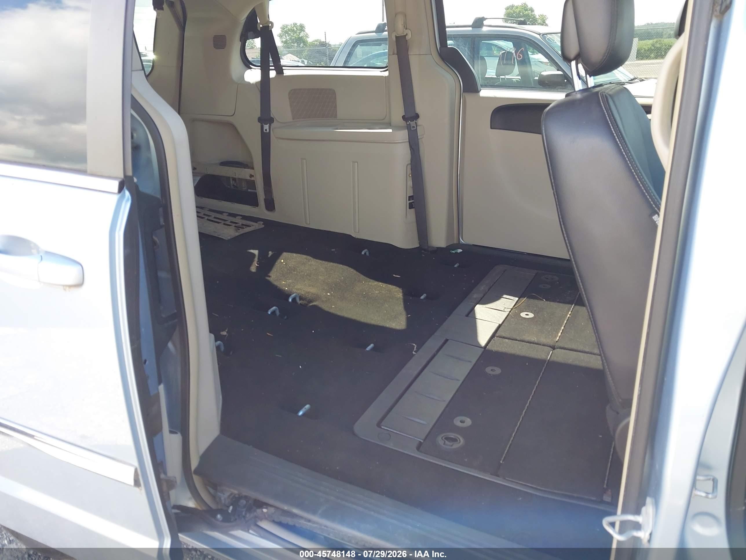 2013 Chrysler Town & Country Touring Light Blue vin: 2C4RC1BG2DR732009