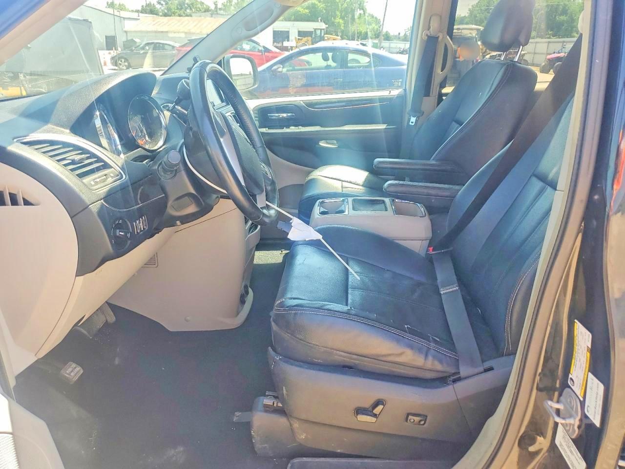2013 Chrysler Town & Country Touring Черный vin: 2C4RC1BG2DR744886