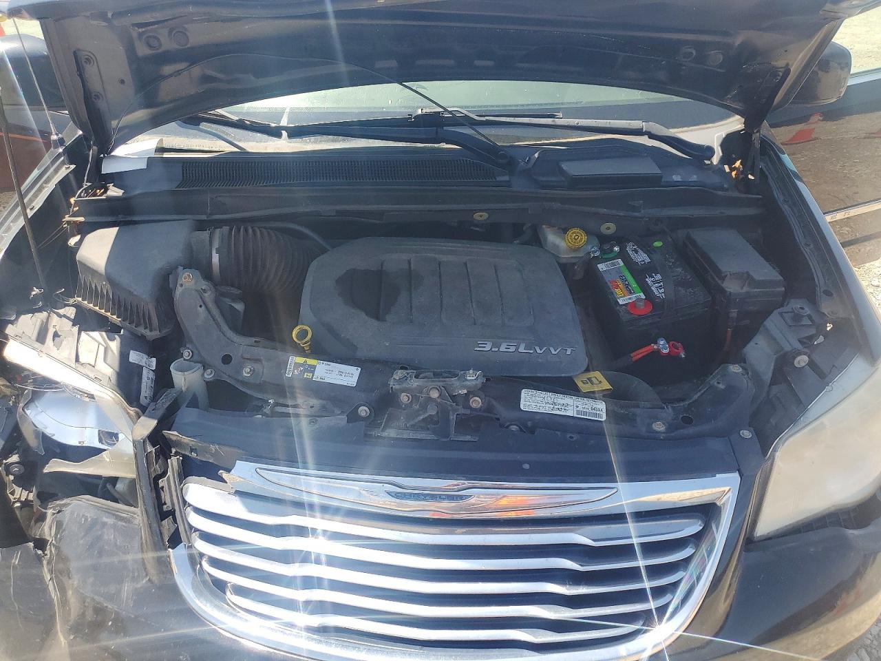 2013 Chrysler Town & Country Touring Черный vin: 2C4RC1BG2DR744886