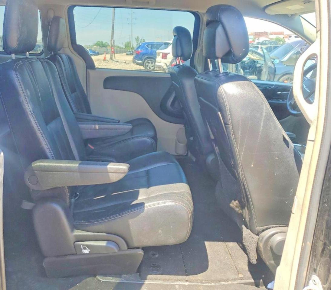 2013 Chrysler Town & Country Touring Черный vin: 2C4RC1BG2DR744886