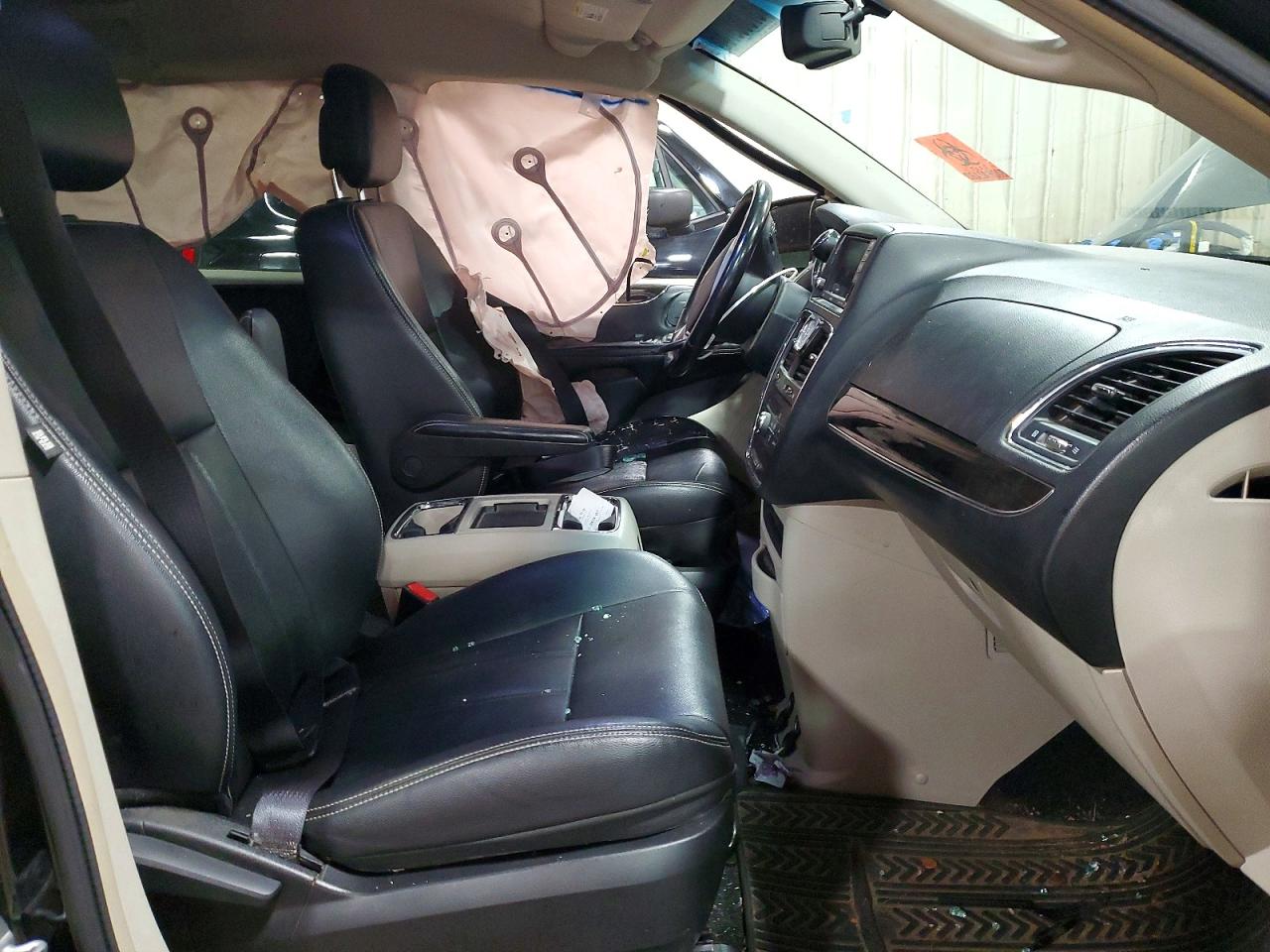 2013 Chrysler Town & Country Touring Black vin: 2C4RC1BG2DR776382
