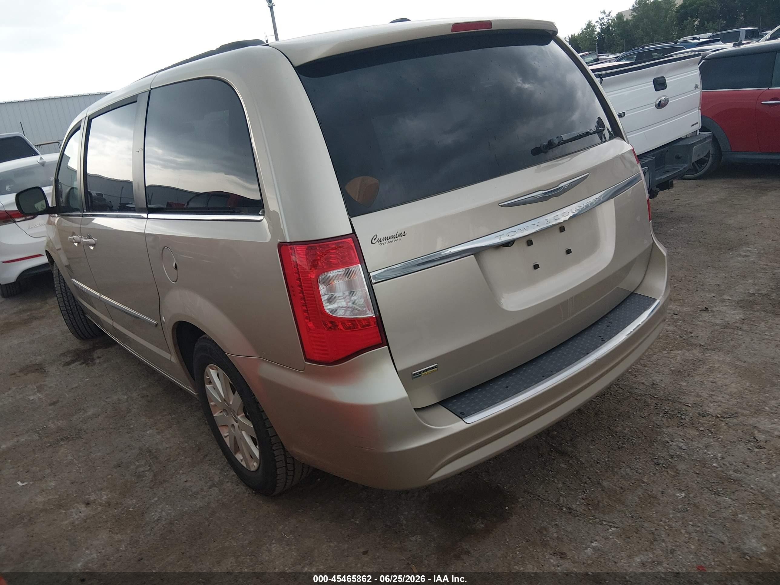 2014 Chrysler Town & Country Touring Tan vin: 2C4RC1BG2ER131264