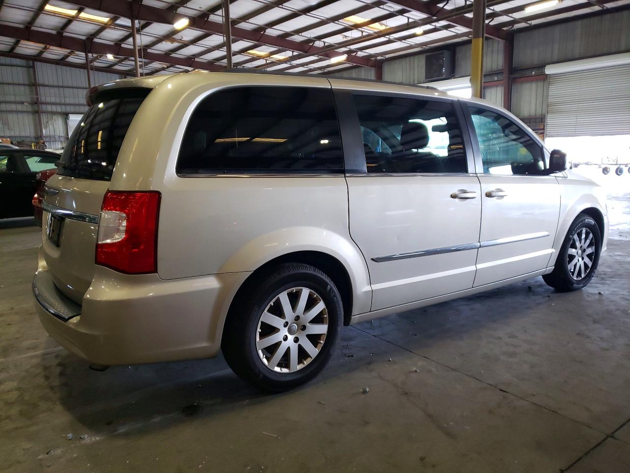 2014 Chrysler Town & Country Touring Бежевый vin: 2C4RC1BG2ER172395