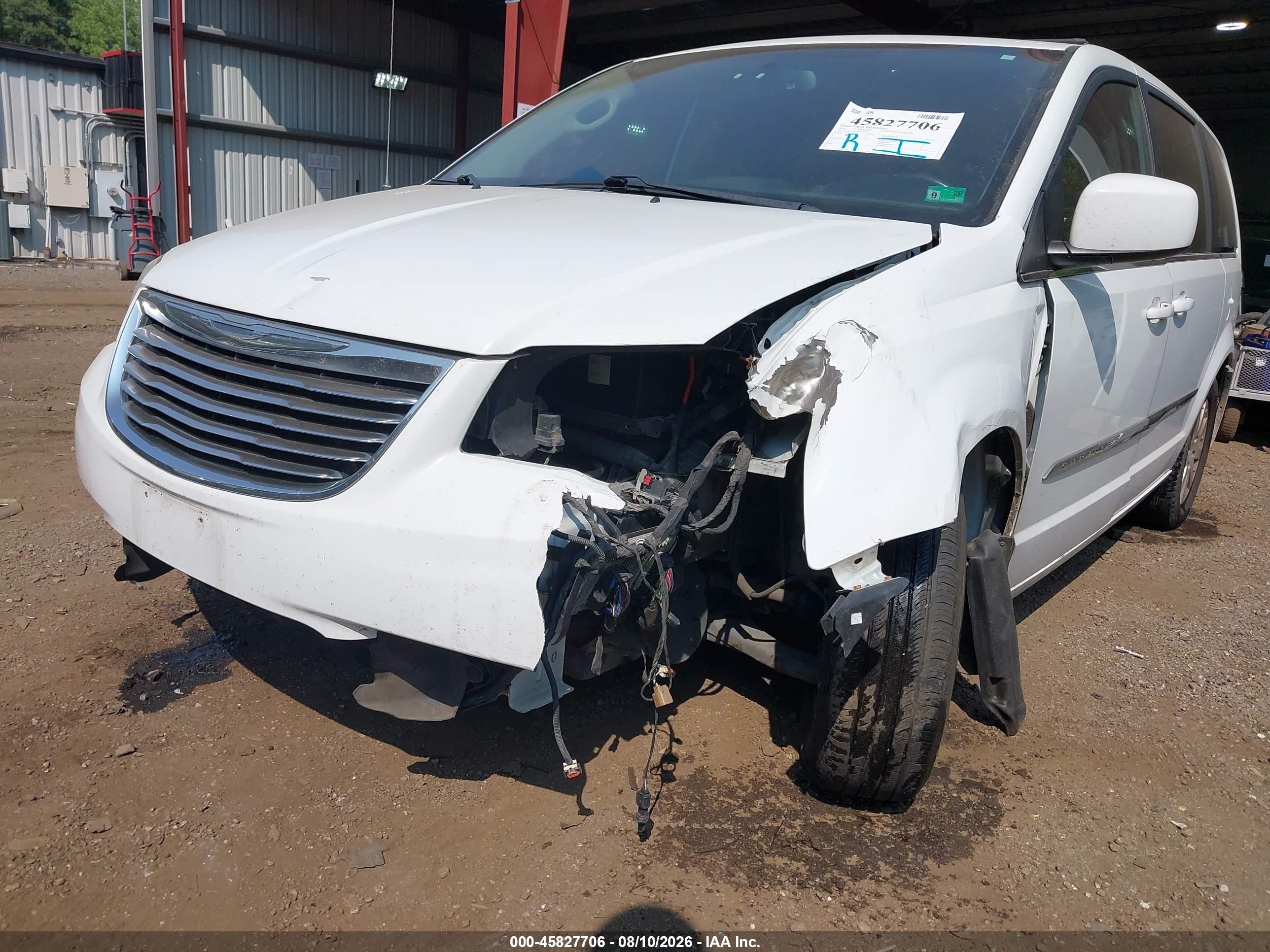 2014 Chrysler Town & Country Touring Белый vin: 2C4RC1BG2ER211227
