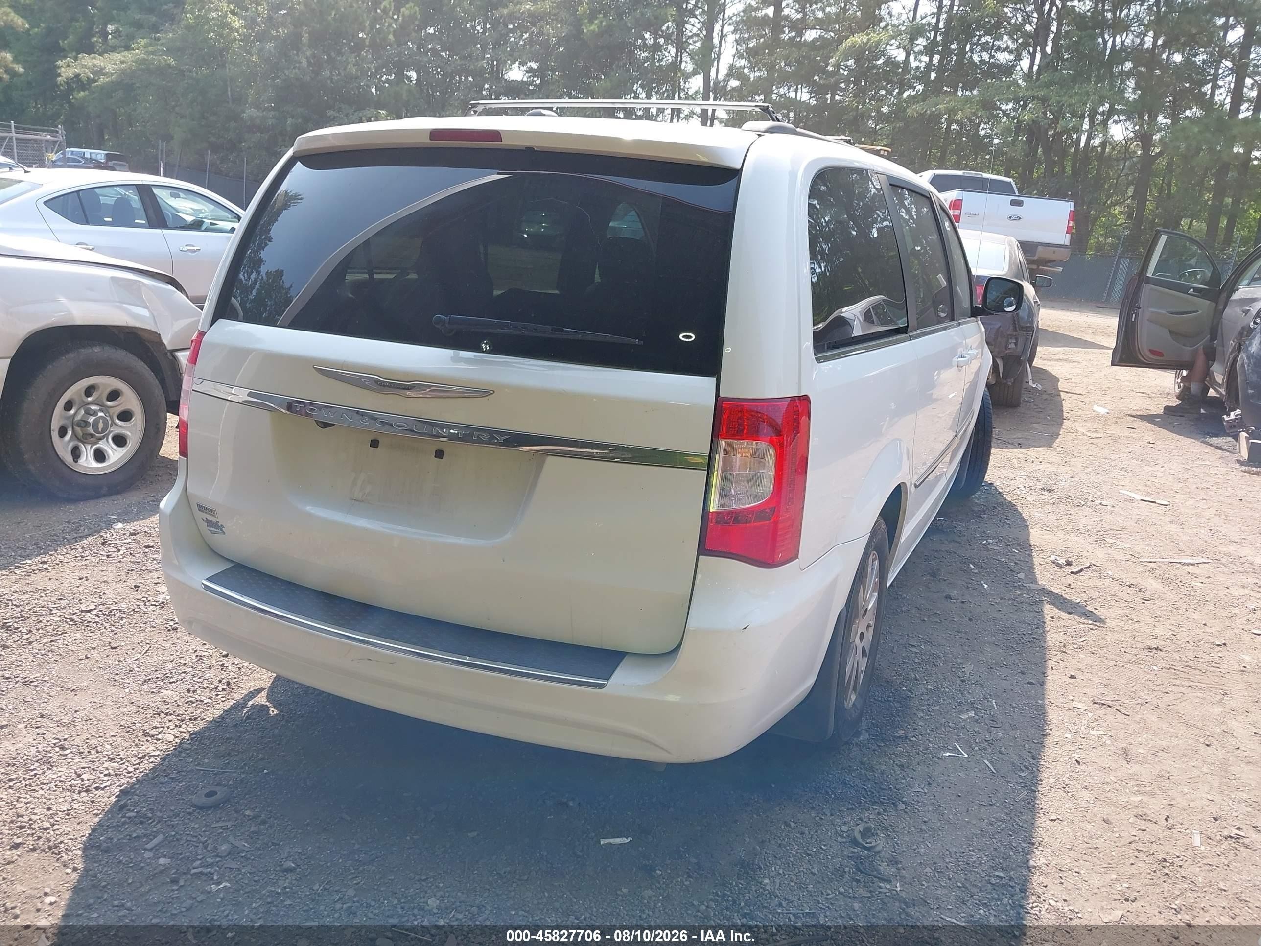 2014 Chrysler Town & Country Touring Белый vin: 2C4RC1BG2ER211227