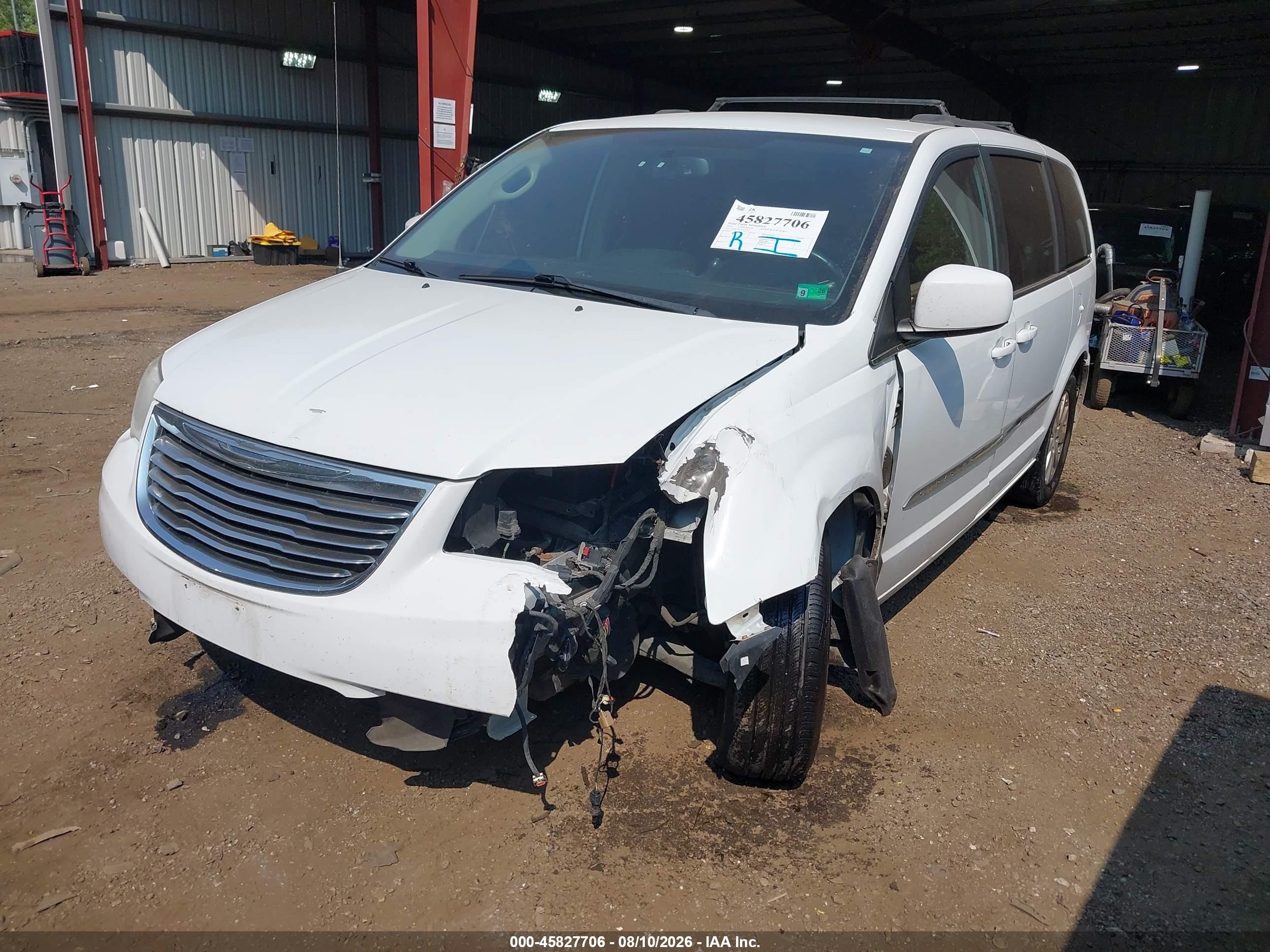 2014 Chrysler Town & Country Touring Белый vin: 2C4RC1BG2ER211227