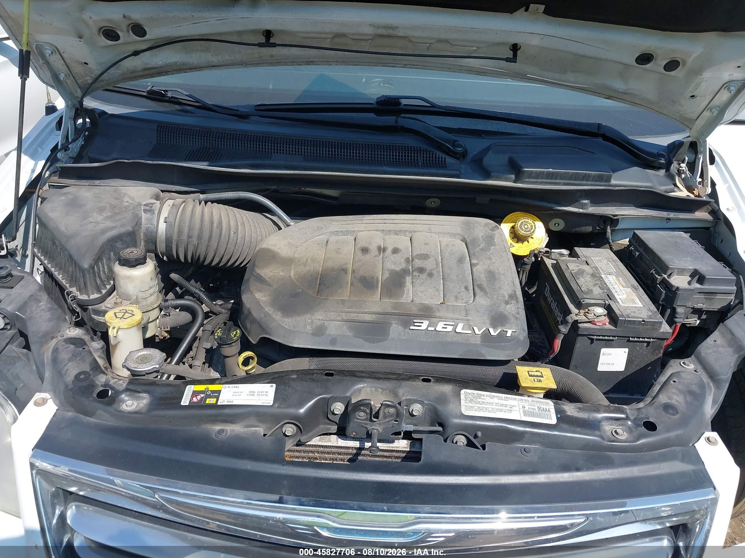 2014 Chrysler Town & Country Touring Белый vin: 2C4RC1BG2ER211227