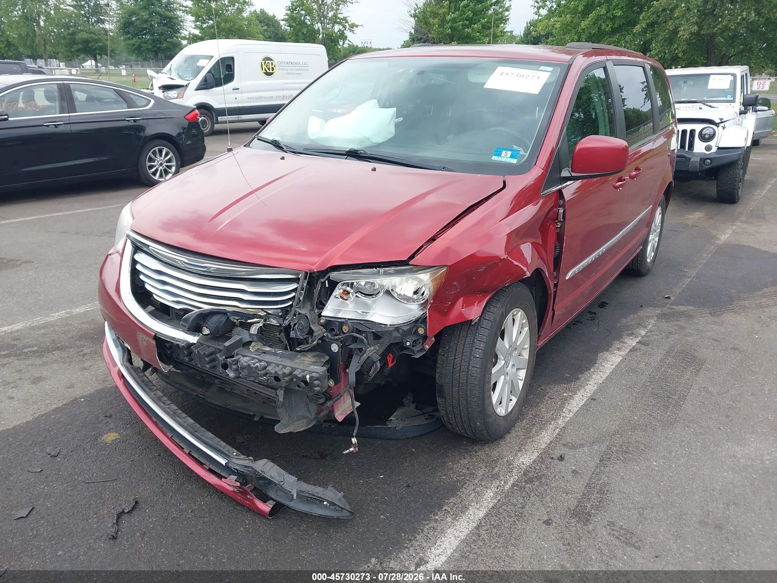 2014 Chrysler Town & Country Touring Red vin: 2C4RC1BG2ER359300