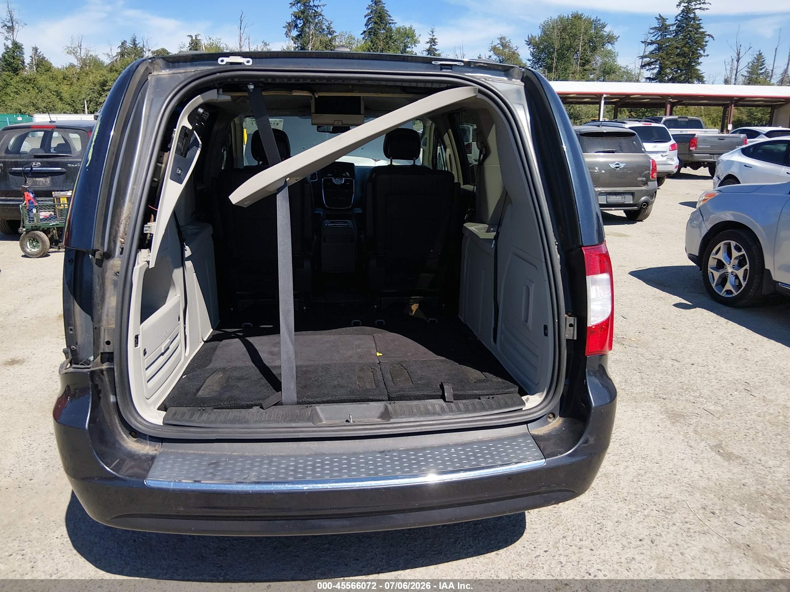 2014 Chrysler Town & Country Touring Черный vin: 2C4RC1BG2ER363430