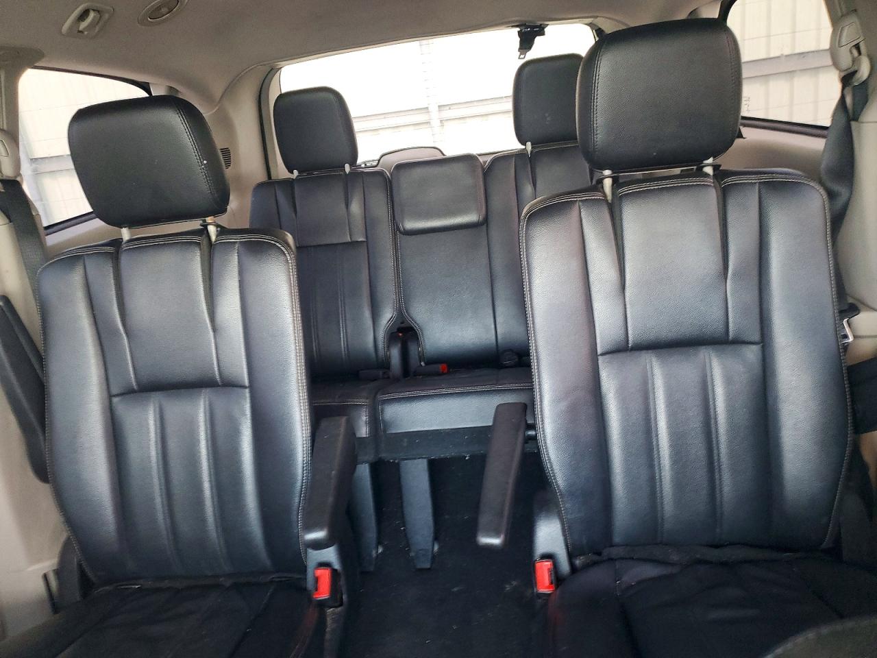 2014 Chrysler Town & Country Touring Black vin: 2C4RC1BG2ER403733