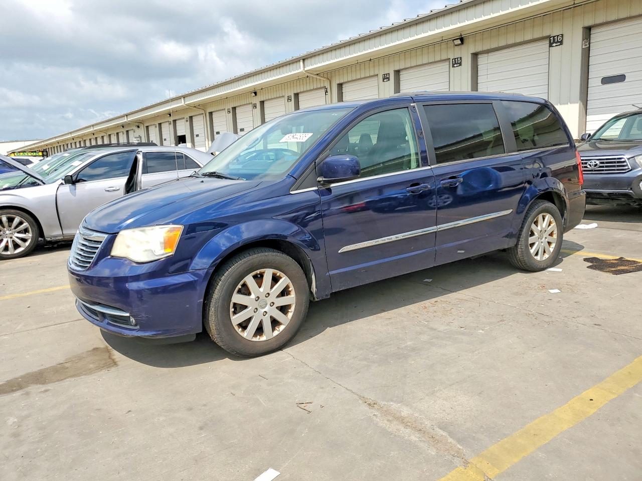 2014 Chrysler Town & Country Touring Blue vin: 2C4RC1BG2ER408785