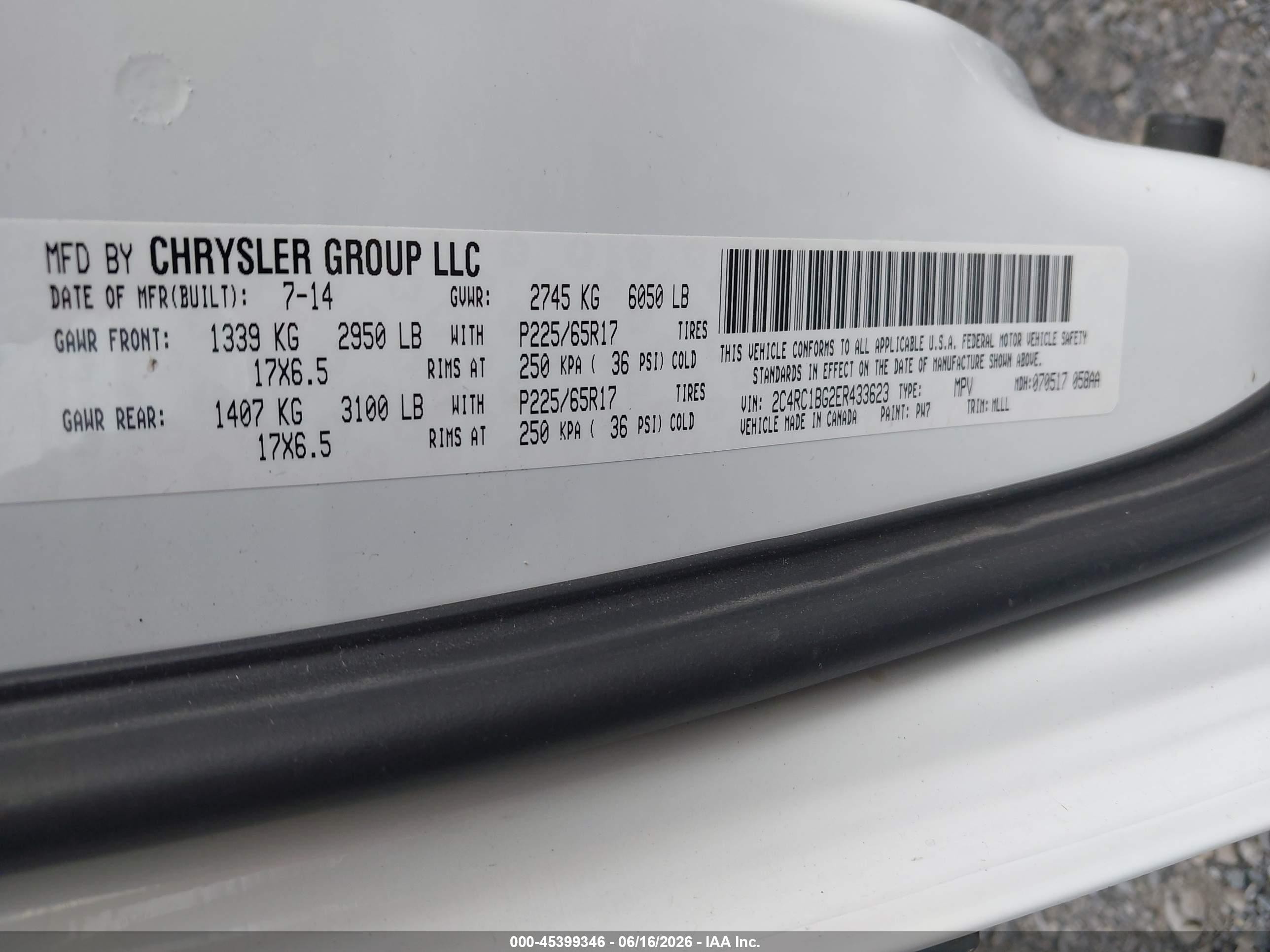 2014 Chrysler Town & Country Touring White vin: 2C4RC1BG2ER433623