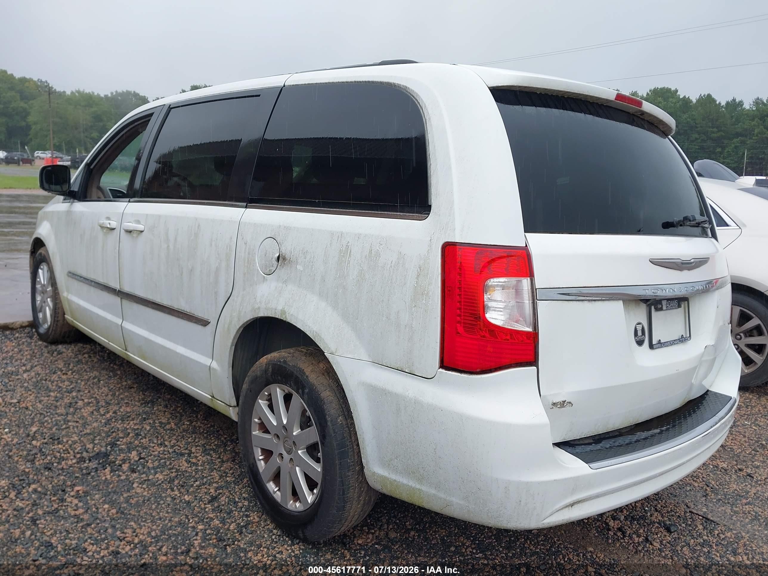 2014 Chrysler Town & Country Touring White vin: 2C4RC1BG2ER439051
