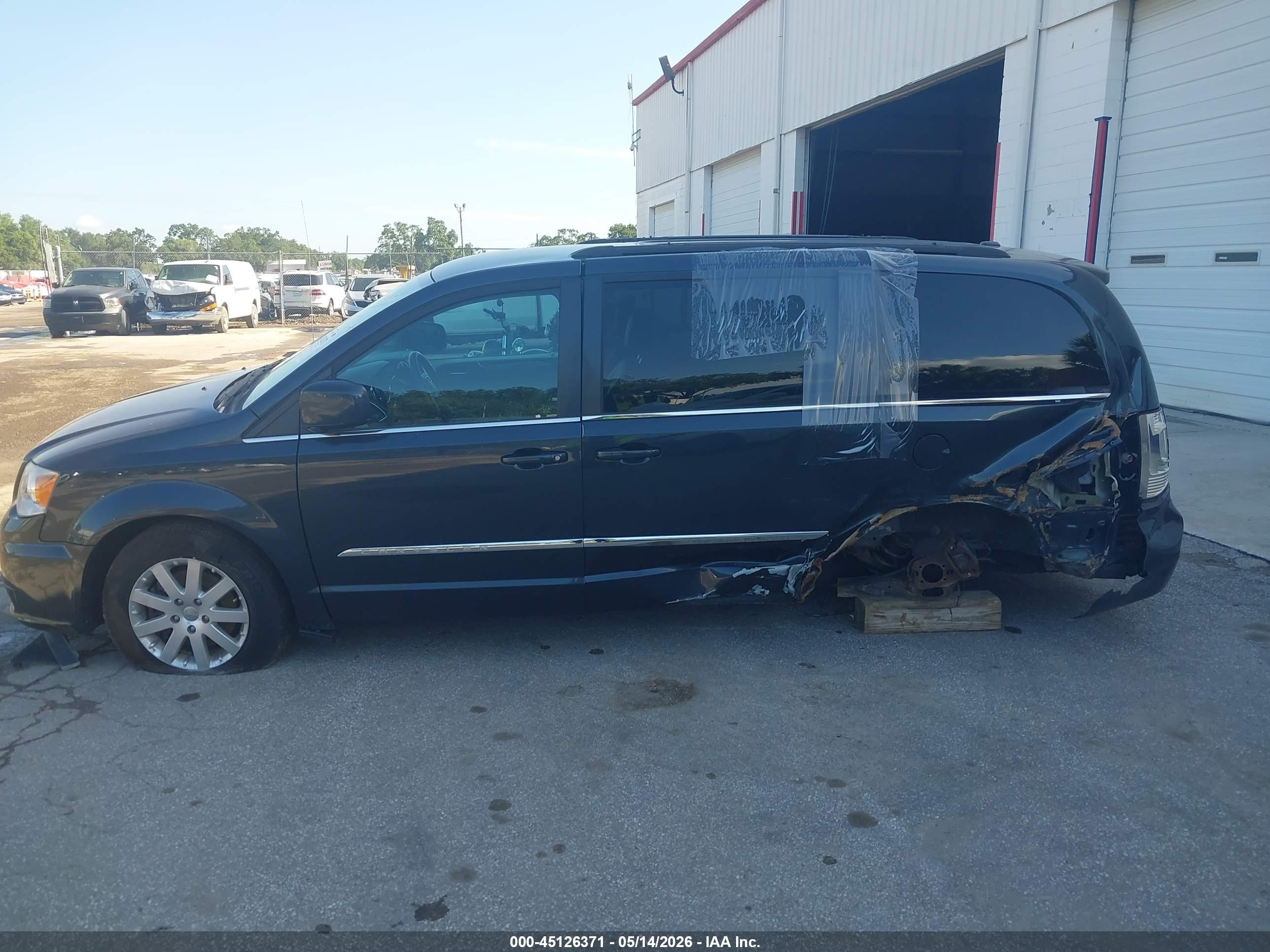 2014 Chrysler Town & Country Touring Black vin: 2C4RC1BG2ER448719